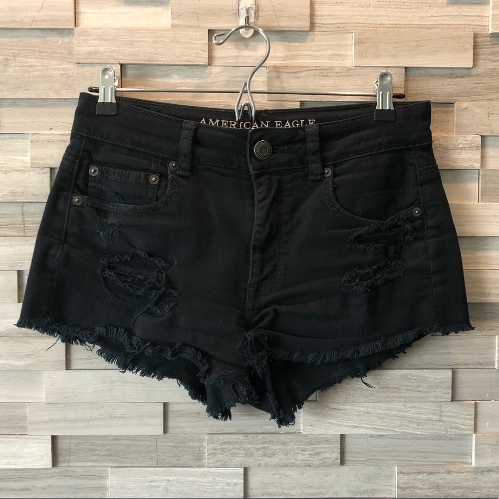 Mid-Rise Cut off Denim Shorts